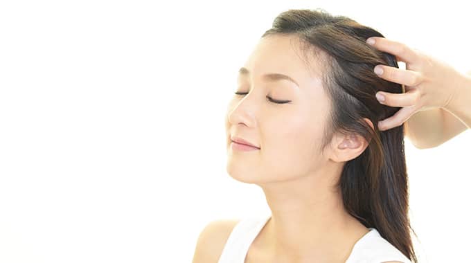 Masaje capilar: masaje frontal y posterior